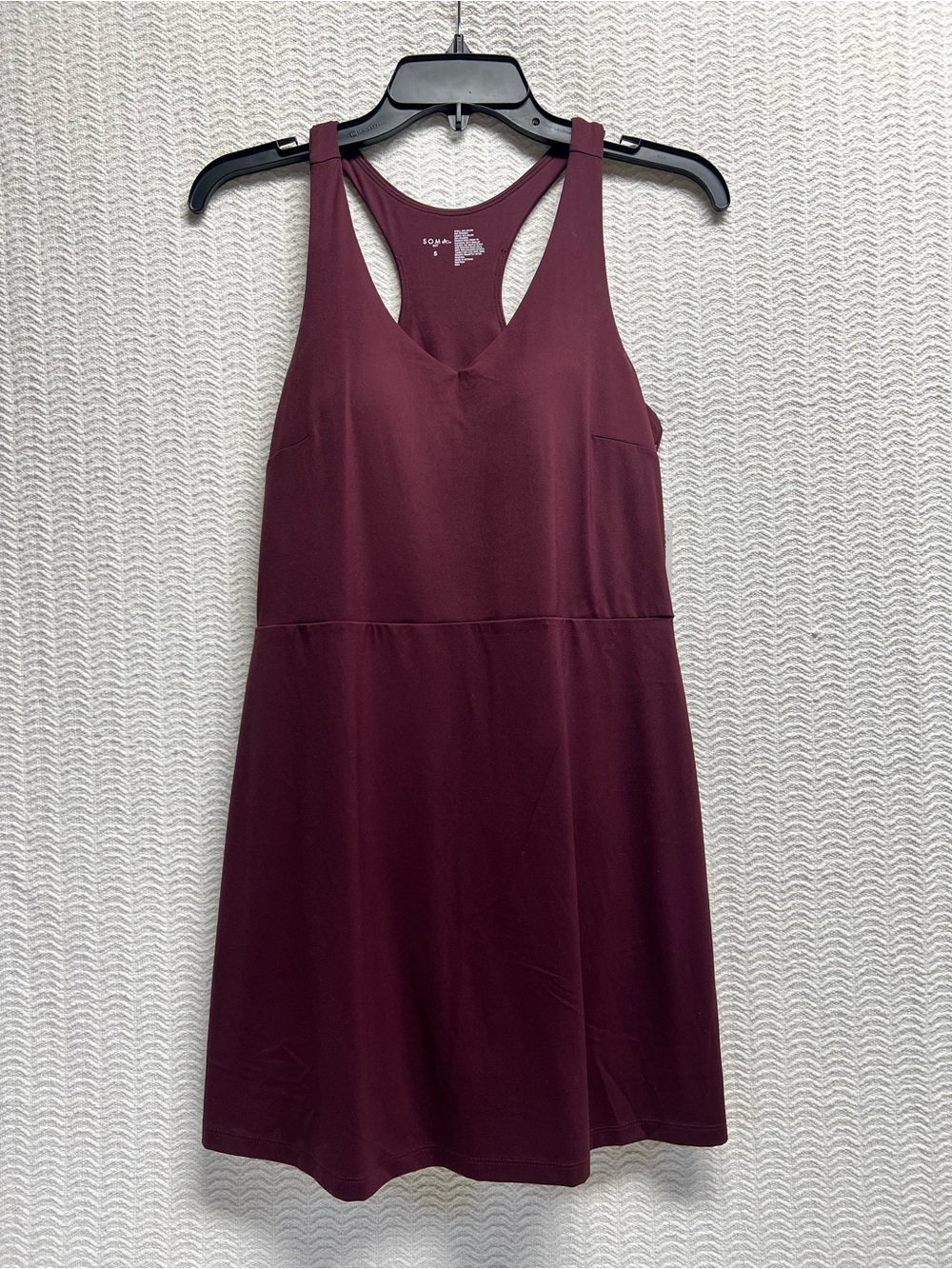 soma / 24/7 v neck racerback maroon sports dress